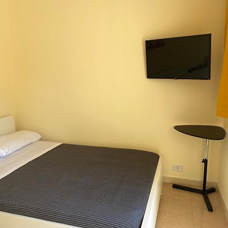 Villa Adelaide Suite & Room 托雷阿马莱 外观 照片