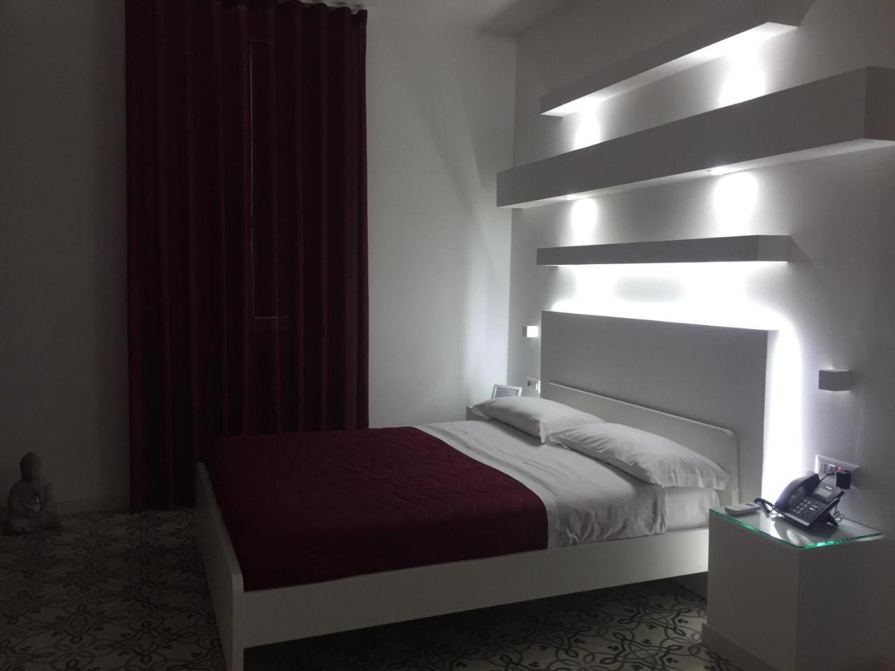 Villa Adelaide Suite & Room 托雷阿马莱 外观 照片