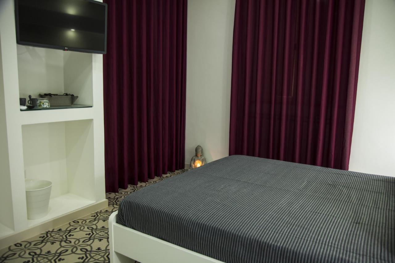 Villa Adelaide Suite & Room 托雷阿马莱 外观 照片