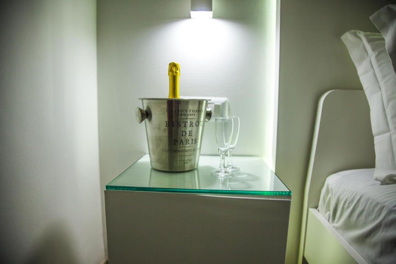 Villa Adelaide Suite & Room 托雷阿马莱 外观 照片