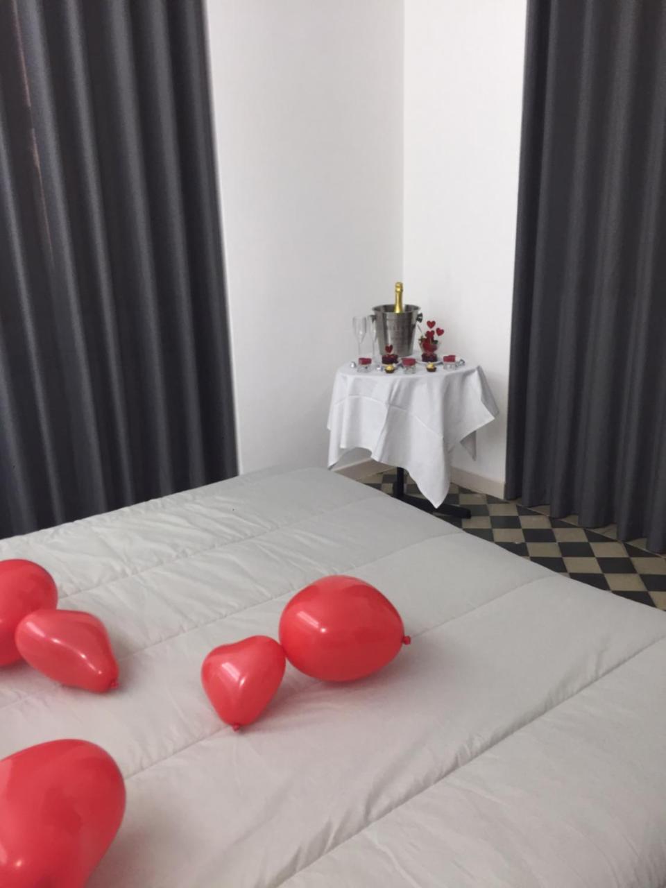 Villa Adelaide Suite & Room 托雷阿马莱 外观 照片