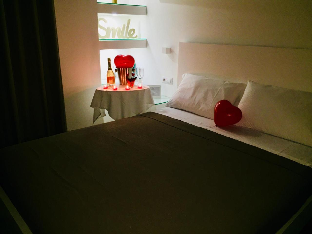 Villa Adelaide Suite & Room 托雷阿马莱 外观 照片